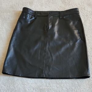 NYDJ Sleek Black Mini Skirt